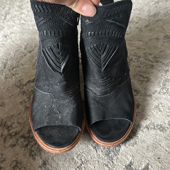 Black sandals Vince Camuto - Picture 3 of 5